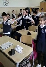 3 апреля 2023 г. Игра-викторина «Пернатые хвостатые» Старобжегокайская СБ