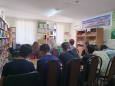 23 июня 2023 г. Обзор у книжной выставки «Наркотики – билет в один конец». Старобжегокайская СБ