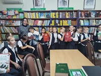 23 октября 2025 г. Библиотечный урок «Знакомство с библиотекой». Старобжегокайская СБ